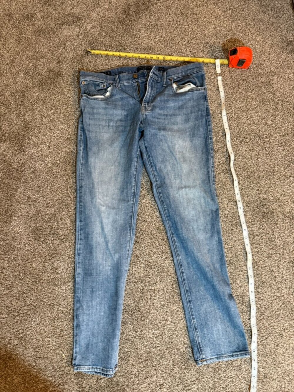 Lucky Brand 110 Slim Fit Men's Jeans 36x32 Light Wash Blue Denim